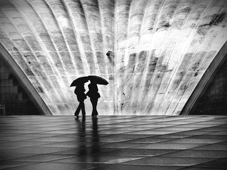 Paris La Pluie by Nina Papiorek art print