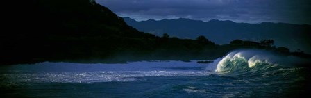 Waves in Waimea Bay, Oahu, Hawaii by Panoramic Images art print
